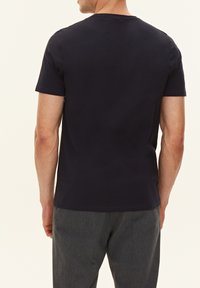 Oscar Jacobson KYRAN - T-shirt basic