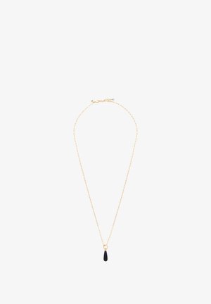 Guldtonet kæde halskæde med en enkelt sort dråbevedhæng, glat tekstur og et delikat kædedesign med justerbar lukning.