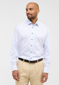 Eterna PERFORMANCE MODERN FIT - Zakelijk overhemd - hellblau