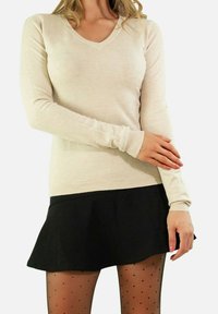Kebello Pullover - ecru