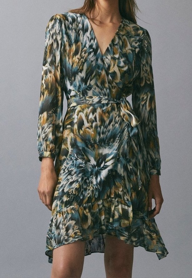 massimo dutti green floral dress Massimo Dutti Flowing Long Sleeve Dress with Opening Detail