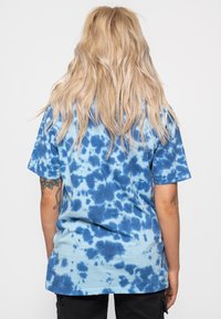 Paradiso Clothing DEF LEPPARD LOVE BITES DYE WASH - Print T-shirt - blue