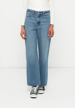 MEDIUM CLEAN CURVY LOOSE - Vaqueros boyfriend - blue denim