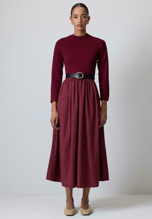 Vestido informal - bordo