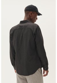 Matinique TROSTOL - Camicia - dark grey melange