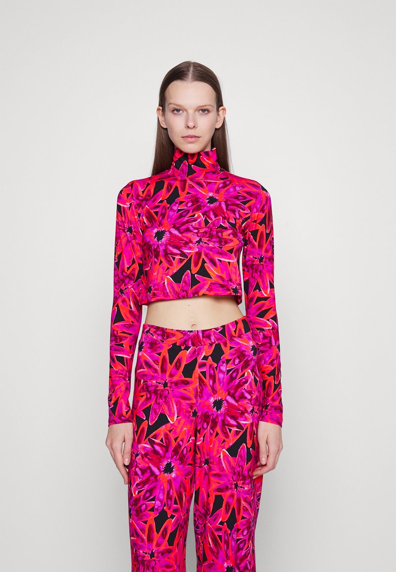 Stieglitz LEZLIE CROPPED Long sleeved top multi/pink Zalando.ie