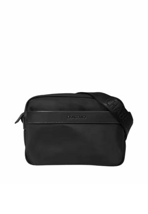Sac bandoulière rectangulaire noir avec fermeture éclair et large sangle d'épaule ajustable embossée du nom de la marque.