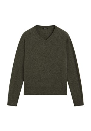 Dunkelgrüner Langarm-V-Ausschnitt-Pullover mit gerippten Bündchen und Saum, flach auf einem weißen Hintergrund liegend dargestellt.