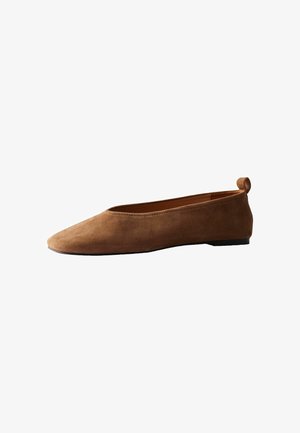 THE SET, PREMIUM SQUARE TOE BALLET FLATS - Ballerinasko - tan brown