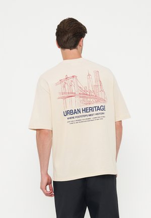 Pier One, - T-shirt z nadrukiem