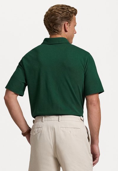 Polo Ralph Lauren CLASSIC FIT TENNIS CREST MESH POLO SHIRT - Polokošeľa - moss agate