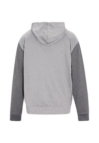 Felpa grigia con maniche di un grigio più scuro contrastante. Realizzata in tessuto morbido, presenta un cappuccio e polsini a costine. Design semplice e funzionale.