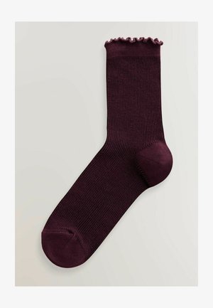 Burgundia soonik soonilise mustriga ja lokkiva äärega, võimendatud varba ja kannaosaga, mis tagab suurema vastupidavuse.