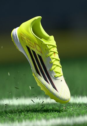 Voetbalschoenen voor kunstgras - team solar yellow 2/core black/lucid red