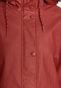 Vero Moda Parkas - dark red