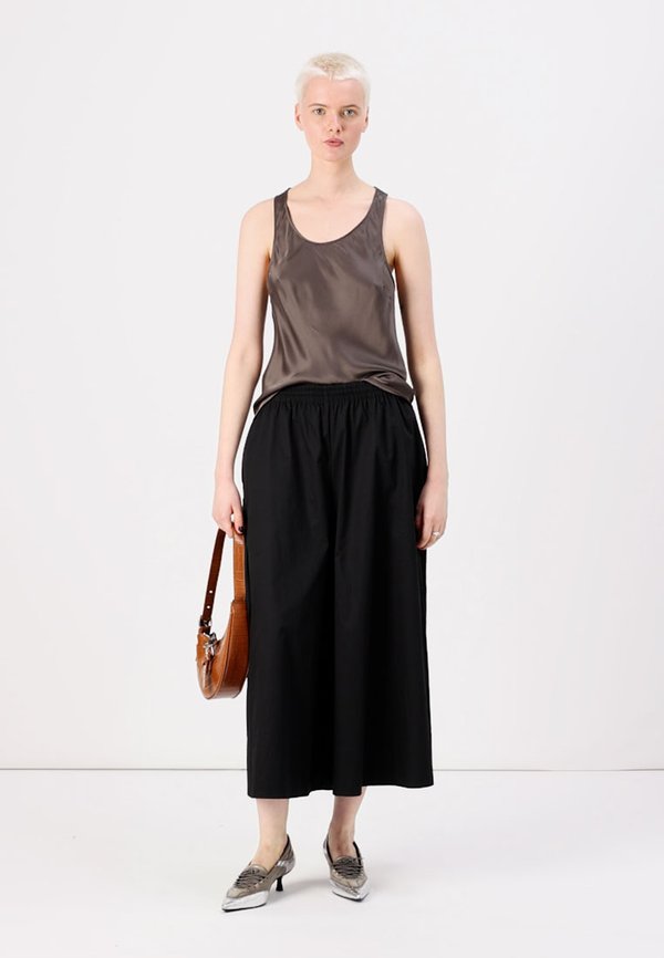 LENNA SKIRT PANTS - Trousers4