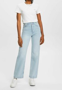 Esprit Flared Jeans - bleached denim