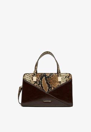 Braune Handtasche aus Schlangenleder mit zwei Henkeln, goldfarbenen Beschlägen und Lasocki-Logo auf der Vorderseite, rechteckige, strukturierte Form.