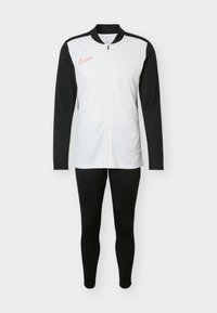 Неизбран, white/black/bright crimson