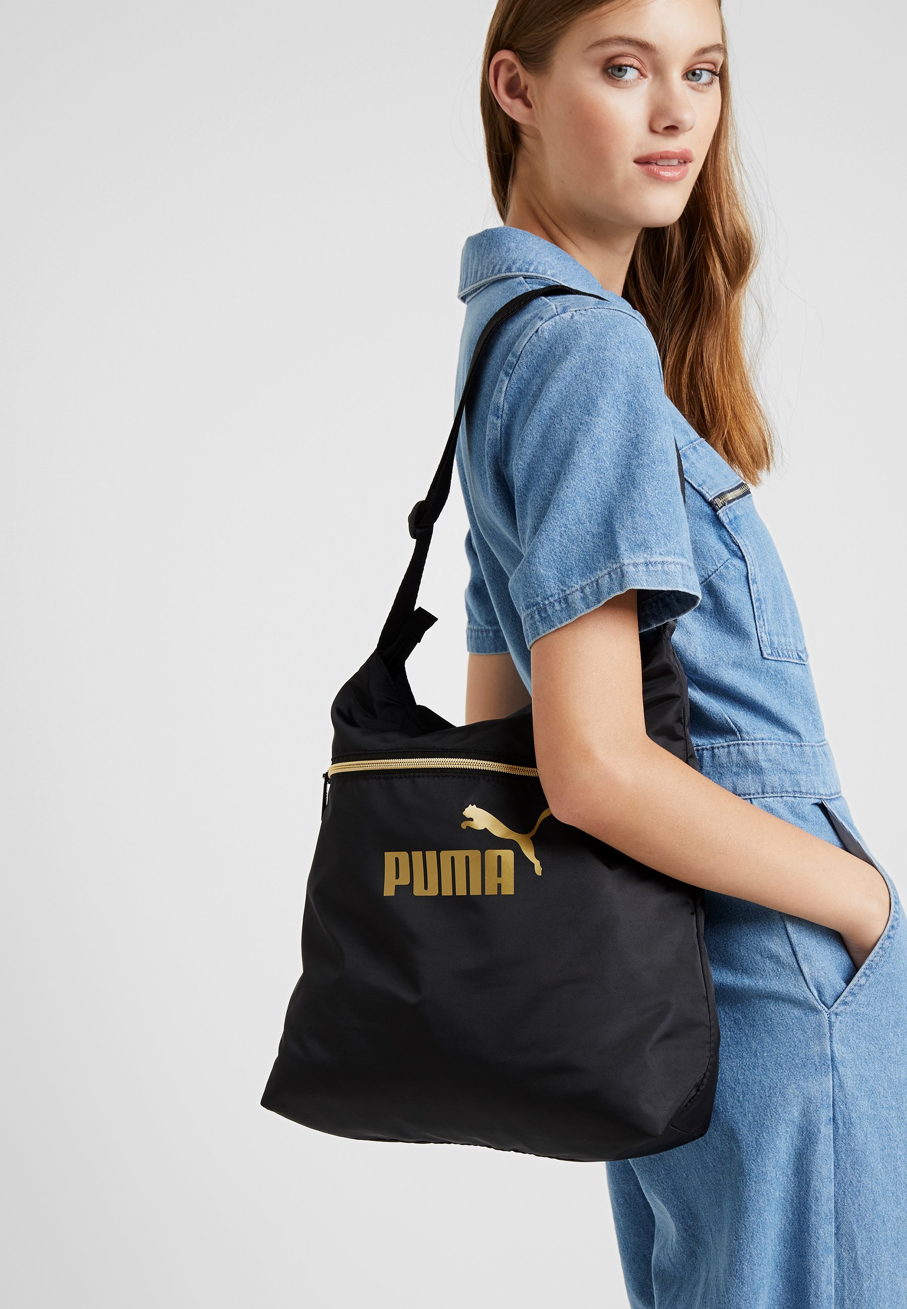 puma core shopper
