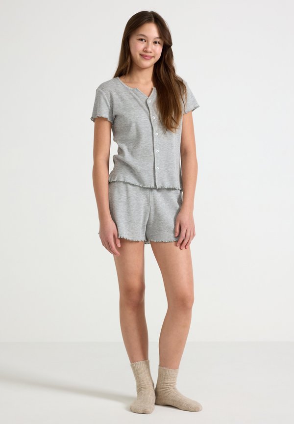 SET  - Nachtwäsche Set