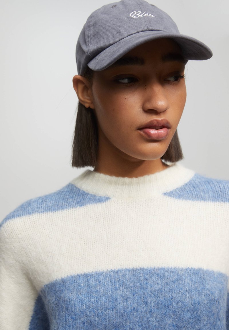 PULL&BEAR EMBROIDERED Cap bluegrey Zalando.de