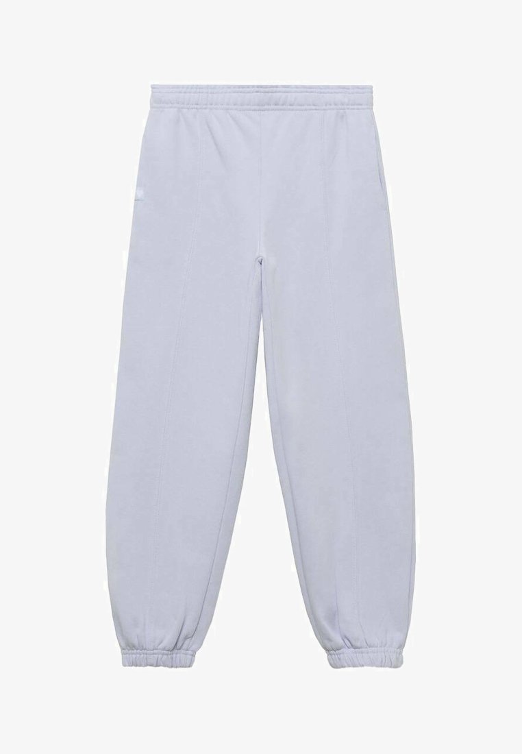 Svetlo sivi trenirka z elastičnim pasom in manšetami, narejena iz mehkega blaga z enostavnim overlock šivanjem in brez vidnih vzorcev.