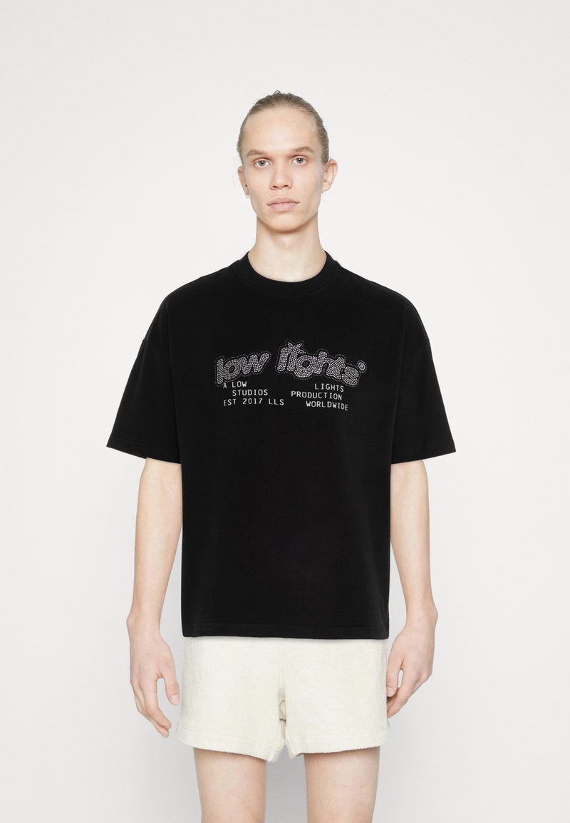 LOW LIGHTS STUDIOS® STAR LOGO TEE UNISEX TShirt print black