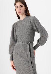 VILA VITULLE MIDI - Abito in maglia - medium grey