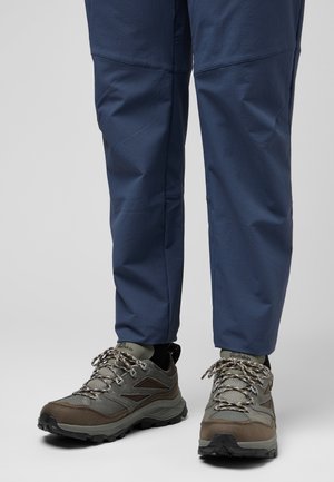 Jack Wolfskin CYROX TEXAPORE LOW  - Hikingschuh - cold coffee