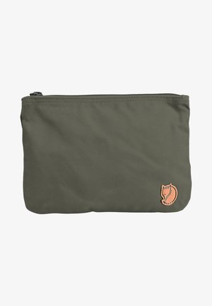 Fjällräven GEAR POCKET - Toilettas - dark olive