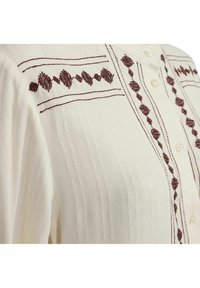 Thumbnail Image 3