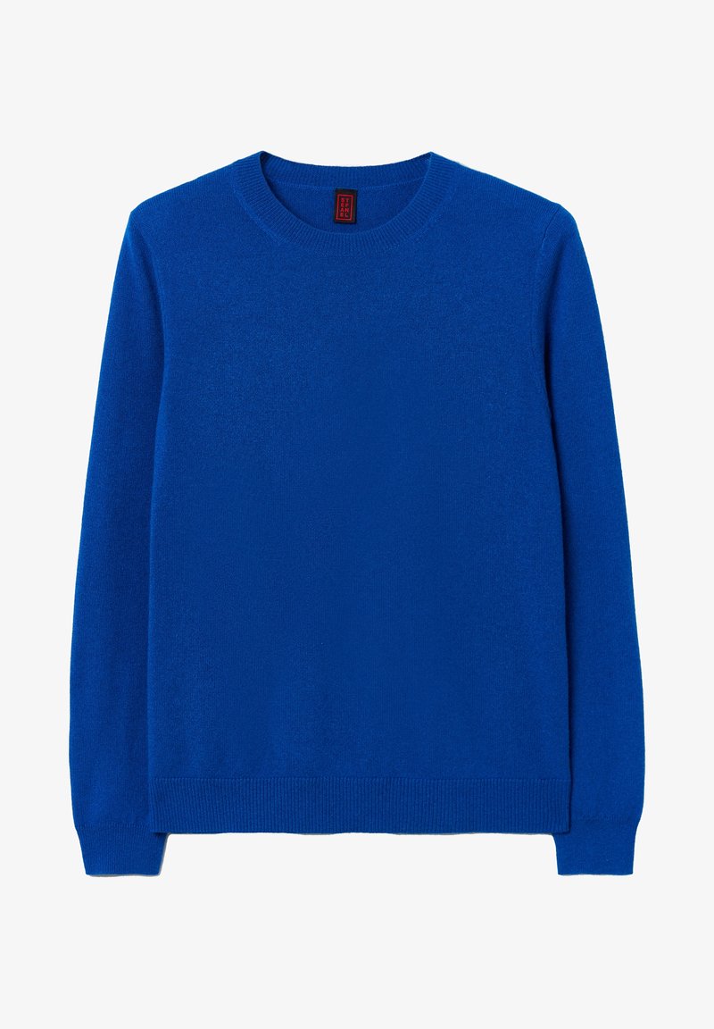 Modrý pletený svetr, kulatý výstřih, dlouhé rukávy, měkká textura, žebrované manžety a lem, štítek s červeným pozadím uvnitř límce.