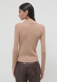 Calliope Cardigan - beige
