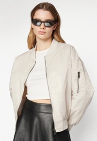 ONLY ONLDINA  - Blouson Bomber - pumice stone