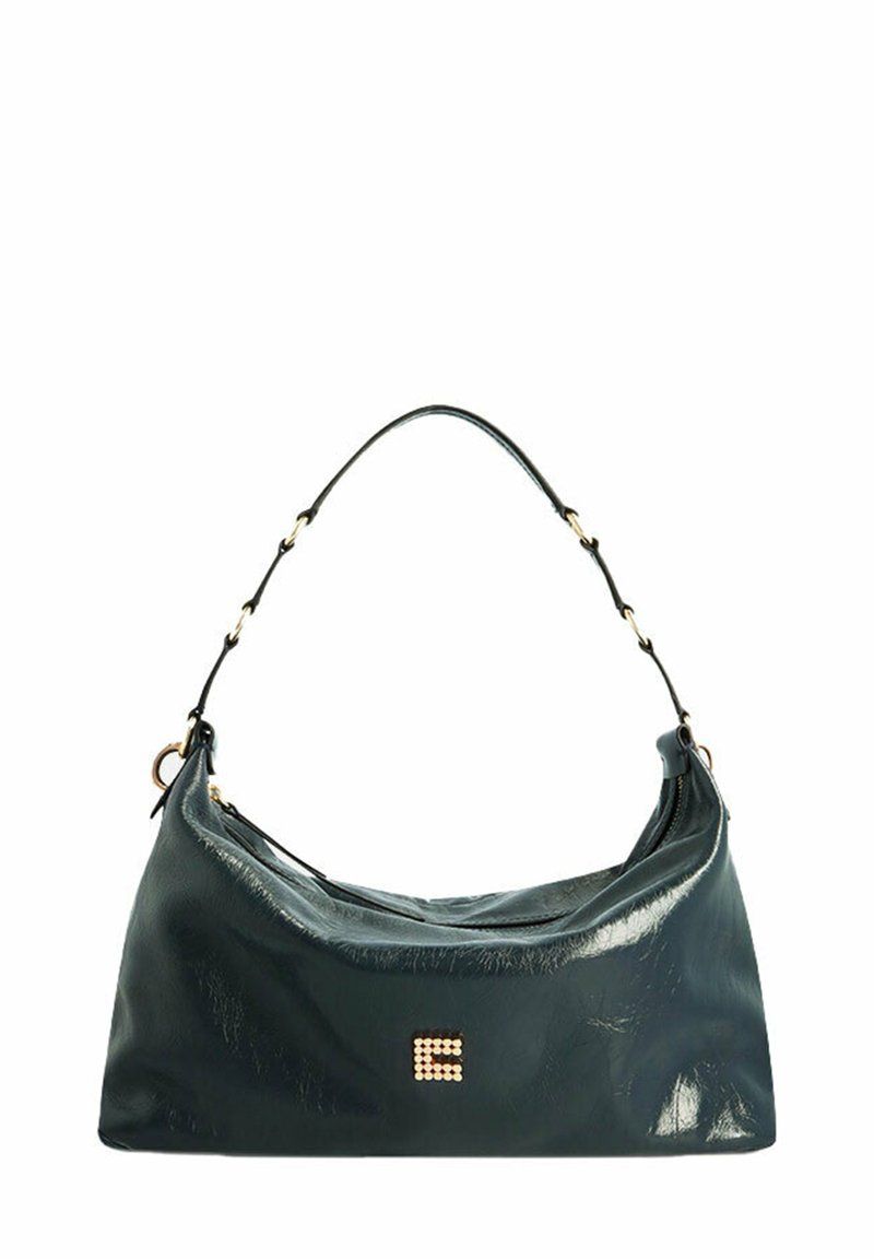 Donkergroene leren schoudertas met een glanzende afwerking, met een afgeronde vorm en accenten in goudkleur, samen met een decoratief gestudeerd 'E' logo.