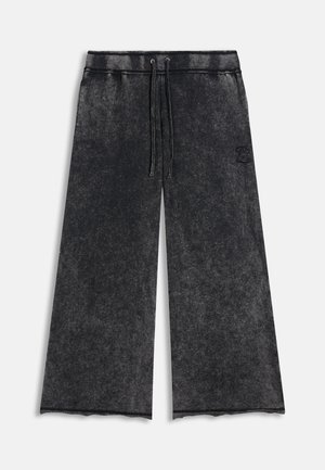 Juicy Couture, ANNEN APPLIQUE - Долнище на анцуг - black