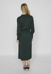 VILA VICOMFY COLLAR  - Sarafanas - scarab