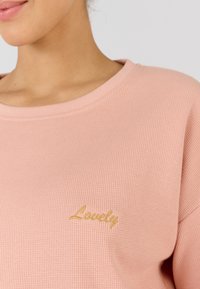 Damart SET - Pigiama - vieux rose