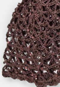 Stradivarius SEQUINNED SKULL - Hattu - dark brown