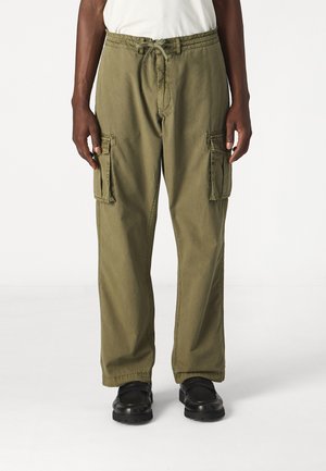 Cargo pants in olive green, featuring a relaxed fit, adjustable drawstring waist, and two side cargo pockets. Made from durable fabric.