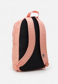 Nike Sportswear UNISEX - Mochila - madder root/black