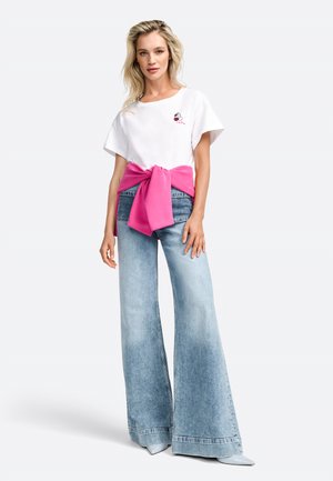 T-shirt med print - white