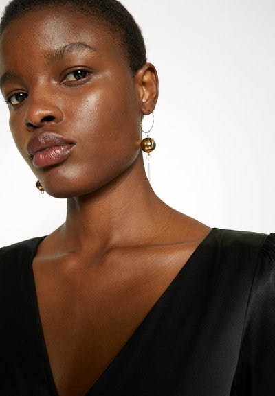 Cinq à Sept LAYNE DRESS - Cocktail φόρεμα / Φόρεμα για πάρτι - black