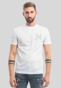 T-shirt con stampa - white -001