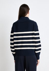 Tommy Hilfiger Stickad tröja - blue