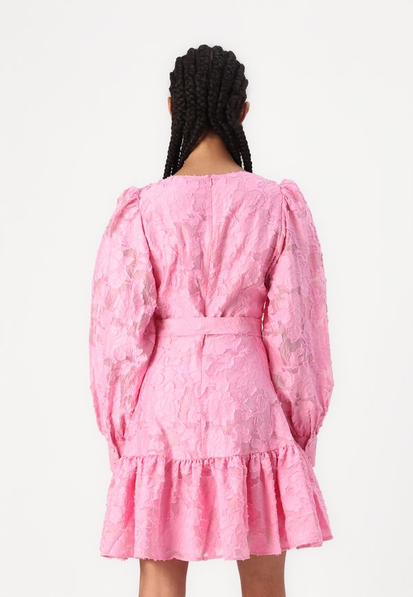 SLFCALLI SADIE SHORT V NECK DRESS  - Cocktail dress / Party dress - rosebloom3