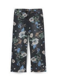 Pantaloni din denim negri cu picioare largi, având un imprimeu floral pe tot materialul în nuanțe de albastru, alb, verde și bej.