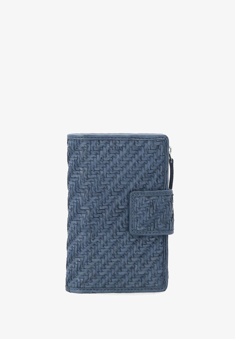 Granatowy portfel z plecionej skóry o fakturowanym wykończeniu, z przednią klapką, zamkiem błyskawicznym i kompaktowym, prostokątnym kształtem.