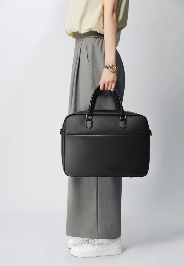 NEW WORK  - Notebooktasche - schwarz